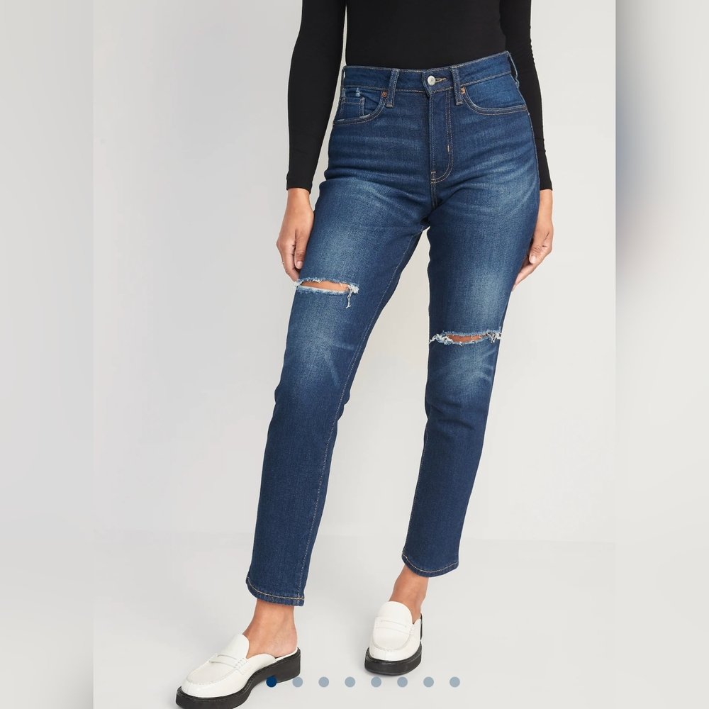 Old Navy Curvy High-Waisted OG Straight Ripped Ankle Jeans. Sz 2